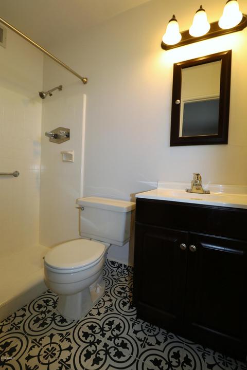 4727 E Taylor St, Phoenix, AZ 85008 photo 15