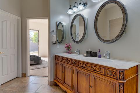 4905 E Kirkland Rd, Phoenix, AZ 85054 photo 8