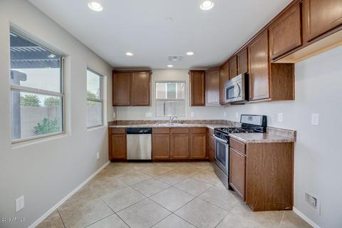 2222 S Buckaroo Trl, Gilbert, AZ 85295 photo 2
