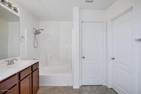 2222 S Buckaroo Trl, Gilbert, AZ 85295 photo 21