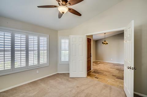 4819 E Mossman Rd, Phoenix, AZ 85054 photo 6