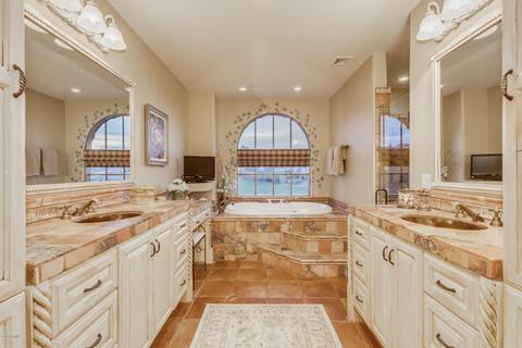 1527 Eugie Ave, Phoenix, AZ 85022 photo 13