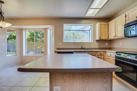 2216 E Granite View Dr, Phoenix, AZ 85048 photo 5