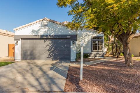 1538 E Beacon Dr, Gilbert, AZ 85234 photo 1