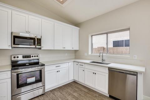 1538 E Beacon Dr, Gilbert, AZ 85234 photo 11