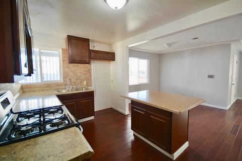 722 W 2nd Pl, Mesa, AZ 85201 photo 4