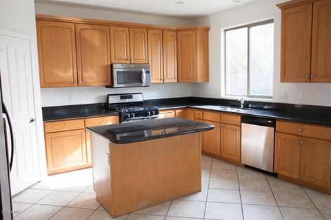 4061 E Angela Dr E, Phoenix, AZ 85032 photo 7