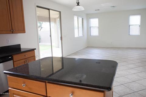 4061 E Angela Dr E, Phoenix, AZ 85032 photo 9
