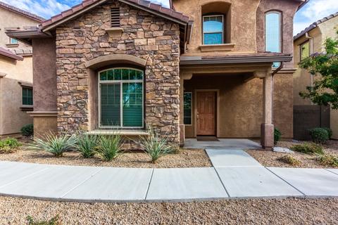 3652 E Covey Ln, Phoenix, AZ 85050 photo 2