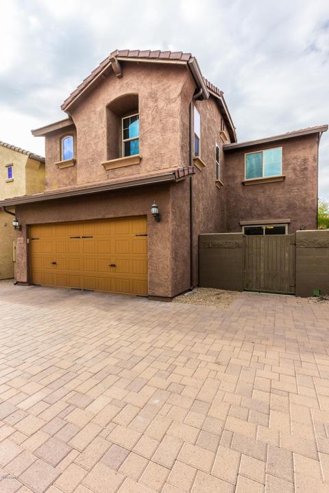 3652 E Covey Ln, Phoenix, AZ 85050 photo 24