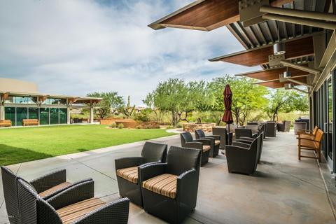 3652 E Covey Ln, Phoenix, AZ 85050 photo 26