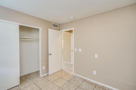 1825 S 63rd Dr, Phoenix, AZ 85043 photo 8