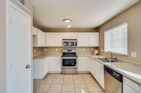 1825 S 63rd Dr, Phoenix, AZ 85043 photo 6