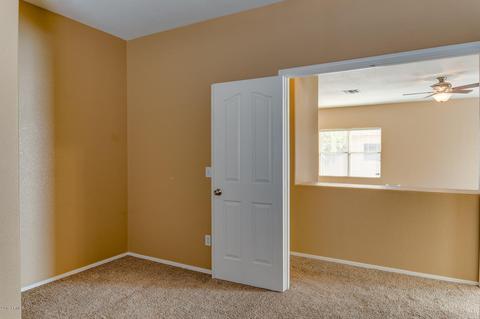 925 E Pedro Rd, Phoenix, AZ 85042 photo 11
