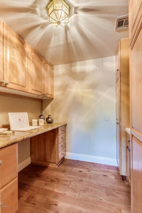 1008 W Golden Ln, Phoenix, AZ 85021 photo 12