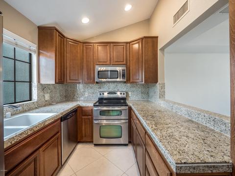 3043 E Rose Ln, Phoenix, AZ 85016 photo 11