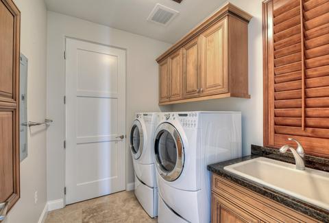 2 Biltmore Est #203, Phoenix, AZ 85016 photo 20