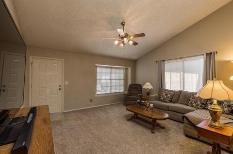 1033 E Wickieup Ln, Phoenix, AZ 85024 photo 2