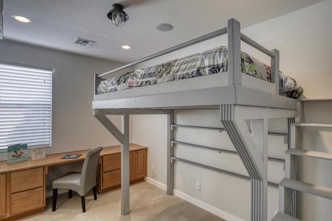2910 N 48th Pl, Phoenix, AZ 85018 photo 18