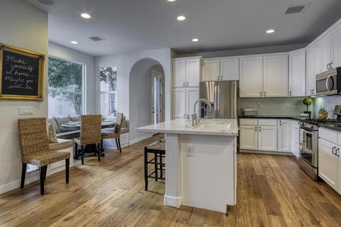 2910 N 48th Pl, Phoenix, AZ 85018 photo 10