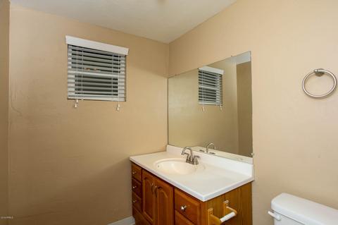 2213 E Sells Dr, Phoenix, AZ 85016 photo 18