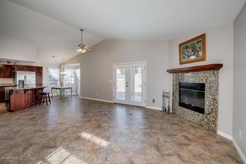 2626 E Downing Cir, Mesa, AZ 85213 photo 5