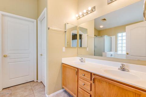670 Eagle Ln, Gilbert, AZ 85296 photo 21