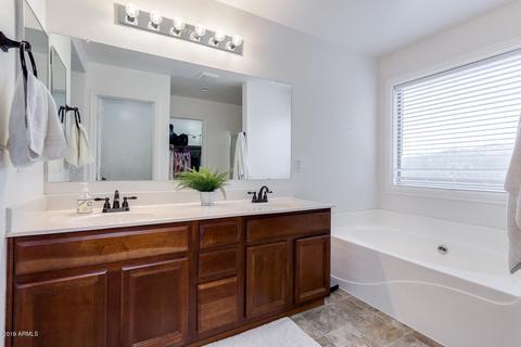 3736 E Chickadee Rd, Gilbert, AZ 85297 photo 15