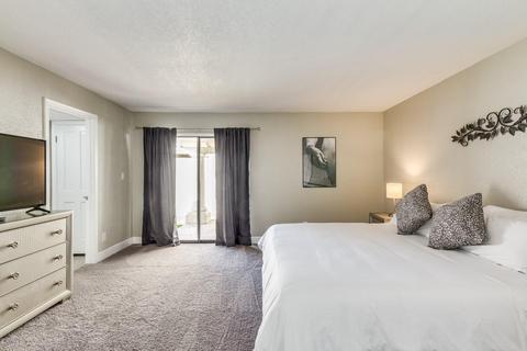 609 E Myrtle Ave, Phoenix, AZ 85020 photo 12