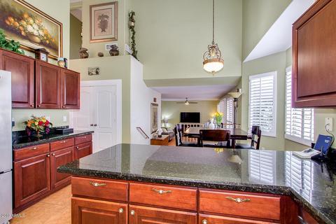 2845 S 65th Ln, Phoenix, AZ 85043 photo 23