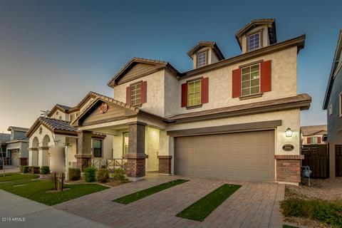 10564 E Nopal Ave, Mesa, AZ 85209 photo 2