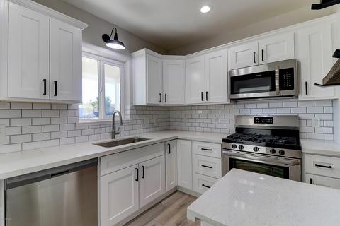 1122 W Mackenzie Dr, Phoenix, AZ 85013 photo 7
