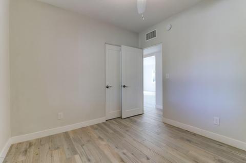 1122 W Mackenzie Dr, Phoenix, AZ 85013 photo 12