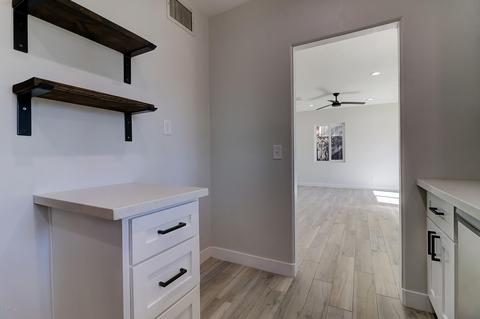 1122 W Mackenzie Dr, Phoenix, AZ 85013 photo 9