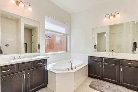 2205 E Tomahawk Dr, Gilbert, AZ 85298 photo 26