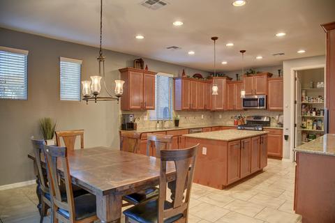 3716 E Gideon Way, Gilbert, AZ 85296 photo 11
