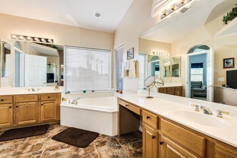 3219 E Desert Flower Ln, Phoenix, AZ 85044 photo 20