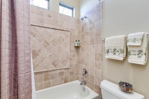 3963 E Meadowview Dr, Gilbert, AZ 85298 photo 31