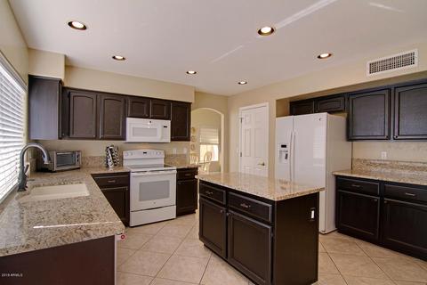 3451 E Topeka Dr, Phoenix, AZ 85050 photo 9