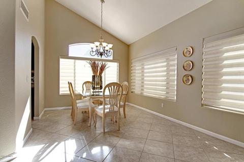3451 E Topeka Dr, Phoenix, AZ 85050 photo 7