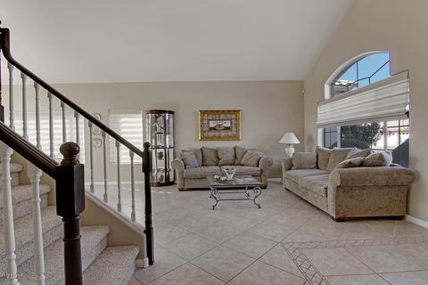 3451 E Topeka Dr, Phoenix, AZ 85050 photo 4
