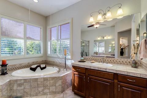 4219 E Nightingale Ln, Gilbert, AZ 85298 photo 30