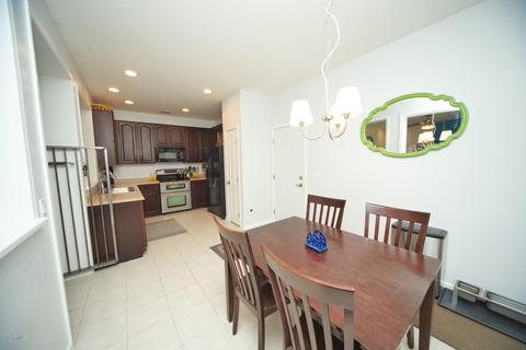 7009 S 7th Ln, Phoenix, AZ 85041 photo 12