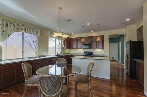 3700 E Diamond Ct, Gilbert, AZ 85297 photo 9