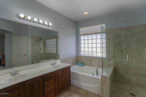 3700 E Diamond Ct, Gilbert, AZ 85297 photo 14