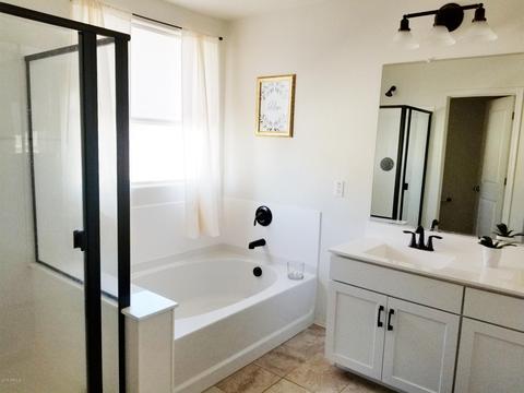 884 S Pheasant Dr, Gilbert, AZ 85296 photo 14