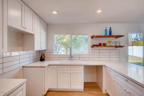 4030 E Aster Dr, Phoenix, AZ 85032 photo 1