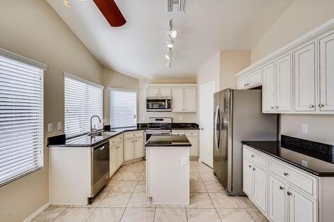 2041 E Catclaw St, Gilbert, AZ 85296 photo 11