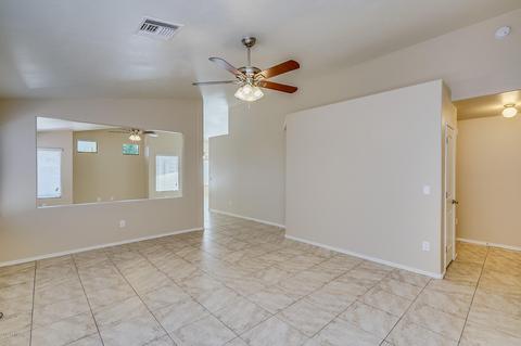 2041 E Catclaw St, Gilbert, AZ 85296 photo 2