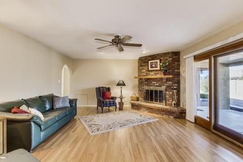 2742 E Sierra St, Phoenix, AZ 85028 photo 9